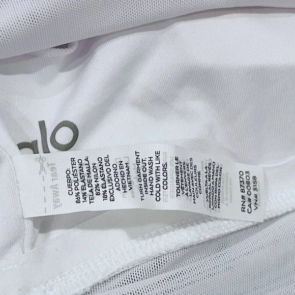 ALO Yoga Lavish Bra White Size L NWOT - Picture 4 of 8